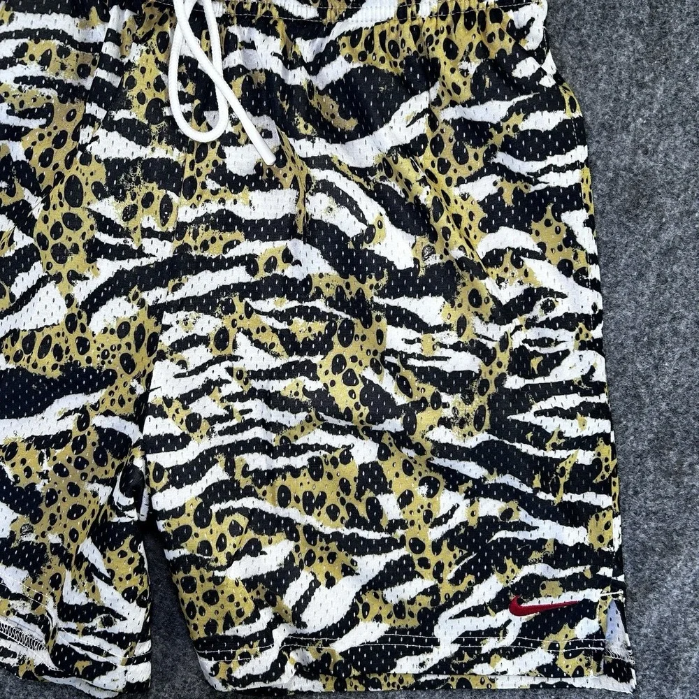 NIKE‎ PRACTICE MESH DRI-FIT MEN'S SHORTS ANIMAL PRINT HV6933-100 SIZE SMALL NWT